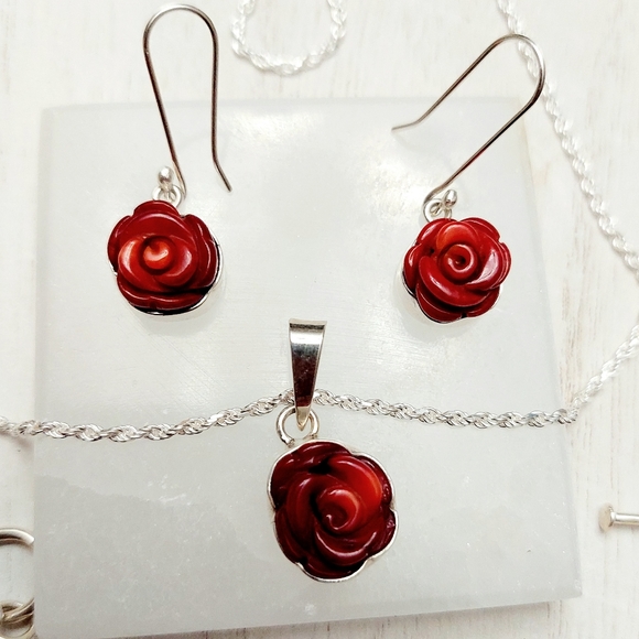 Authentic coral set - Picture 3 of 4